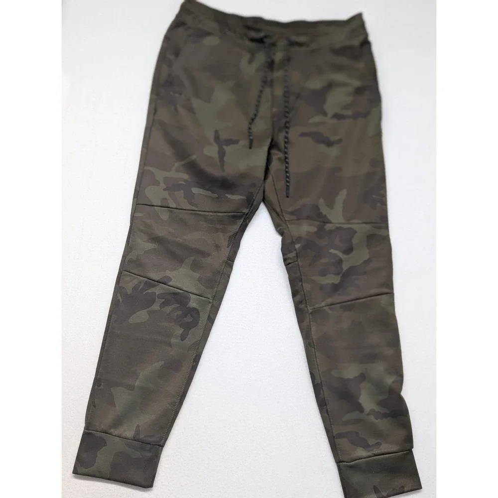 American Eagle Outfitters Camo Jogger Pants Mens Medium